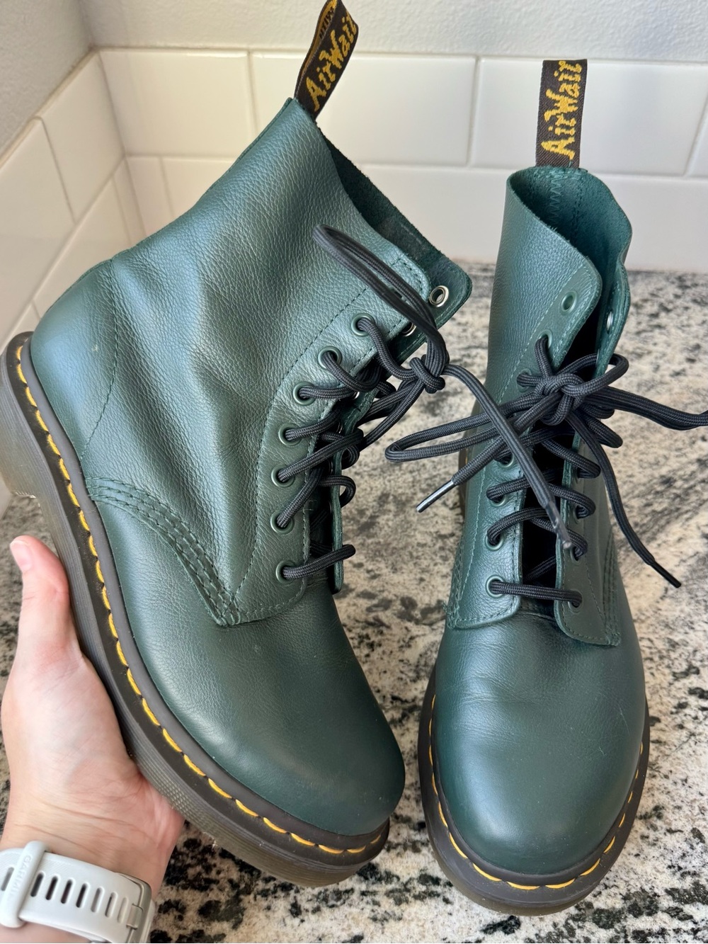 Dr. Martens 1460 Pascal Virginia Pine Green Leather Boots. Size 8 L/ 39 EU. EUC